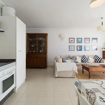 Апартаменты Erizos *